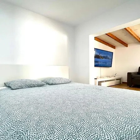 Welooveyou Arenas Apartman